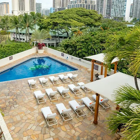 Luana Waikiki Hotel & Suites-3