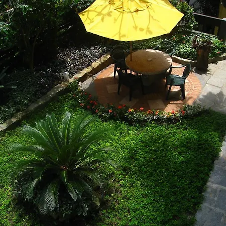 O Veleiro Bed And Breakfast-3