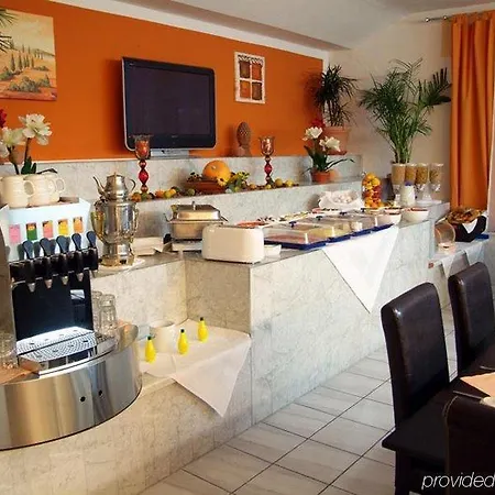 Hotel Italia-3