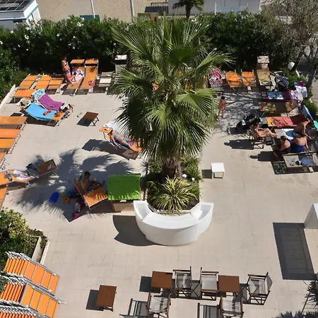 Hotel Fedora Riccione-2