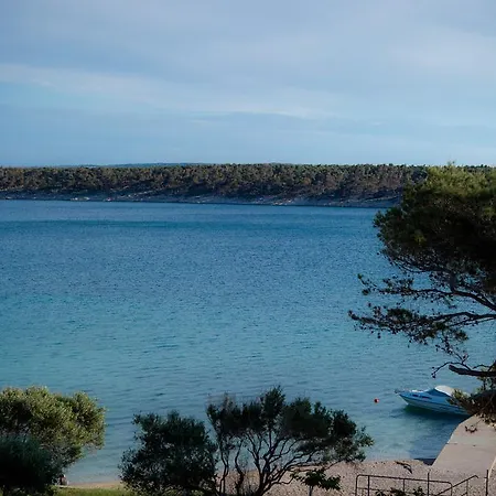 Hotel Villa Barbat-3