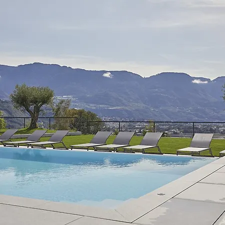 The View Luxury Suites-2