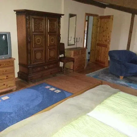 Hotel Blaues Haus-2
