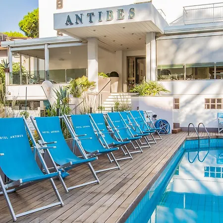 Family Hotel Antibes -50m dal mare --2