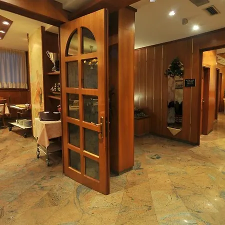 Hotel Vela-2