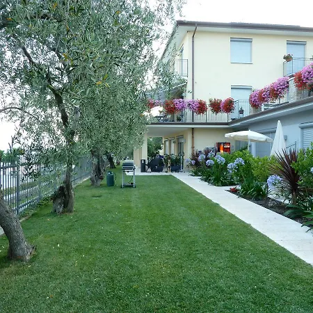 Guesthouse Treccani-2