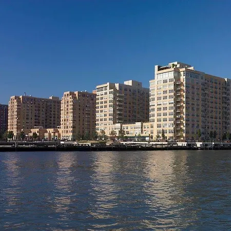Cesar Suites At The Waterfront-3
