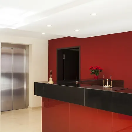 Aparthotel Deluxe-2