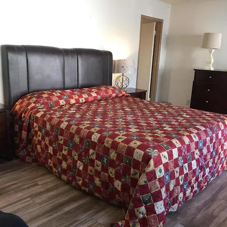 King Lodge Motel-3