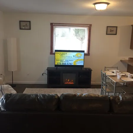 Anchor Inn And Suites-2