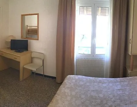 Hotel Azzurro-2