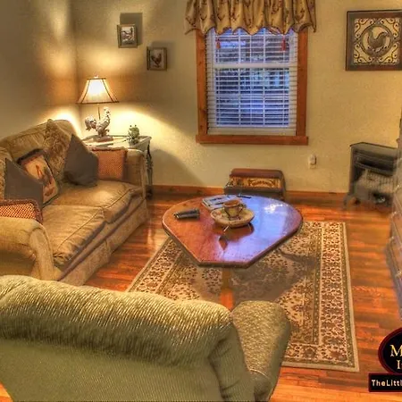 Little Main Street Inn-2