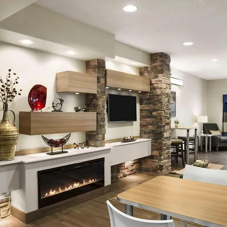 Microtel Inn & Suites By Wyndham-2