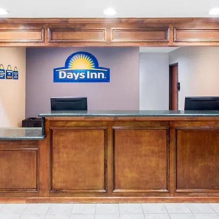 Days Inn By Wyndham Galliano La-3
