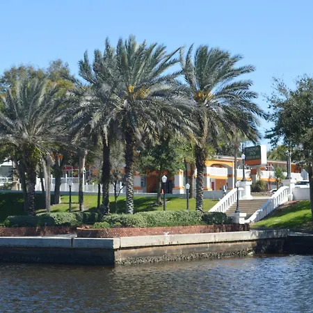 Tarpon Inn-3
