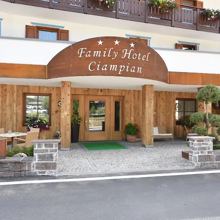 Hotel Ciampian-3