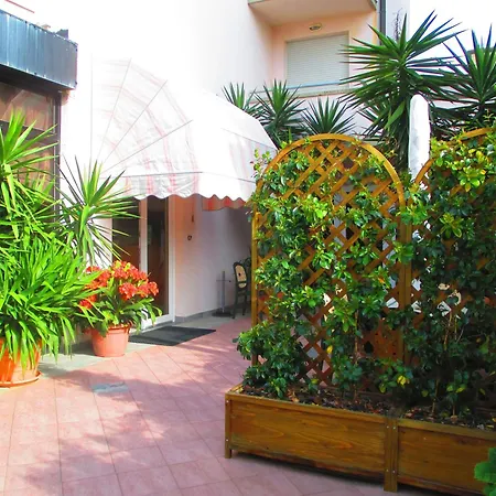 Hotel Prestige-2