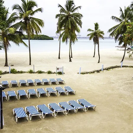 Bellevue Dominican Bay-2