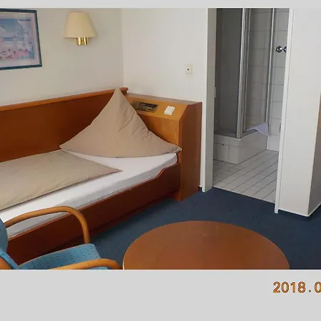 Porsche Hotel-3