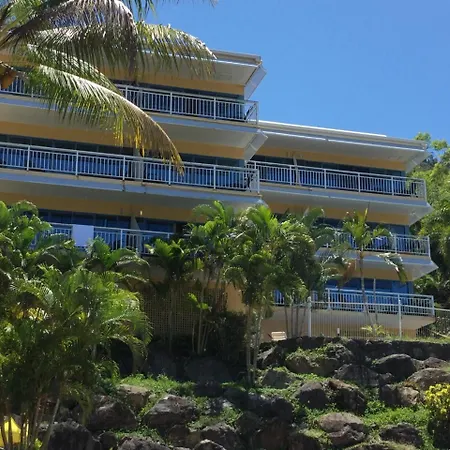 Coral Sea Vista Apartments-2