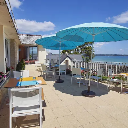 Logis Hotel Belle-Vue-2