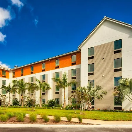 Uptown Suites Extended Stay Tampa Fl - Riverview-3
