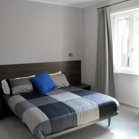 EasyRoom Frosinone - Casello Autostradale-2