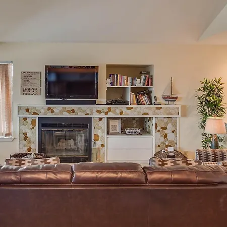 Wapato Point Halmalka Condo 511A-2