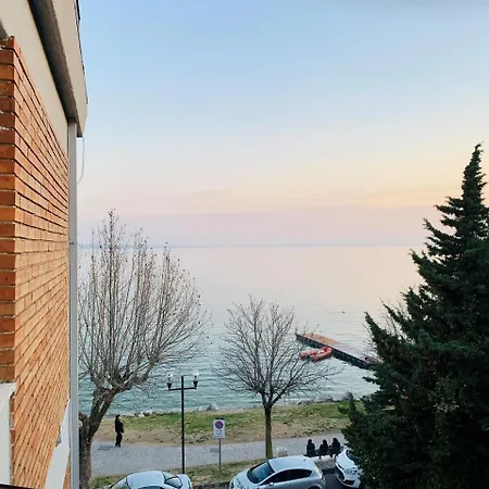 Front Lake Apartment Bardolino-2
