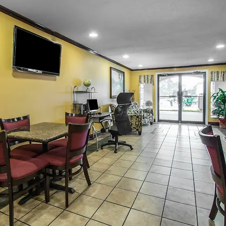 Econo Lodge Defuniak Springs I-10-2