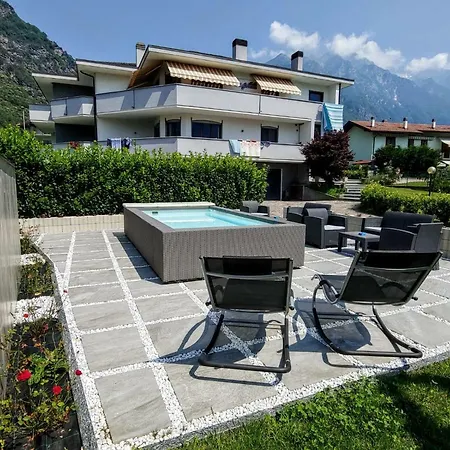 AFFITTACAMERE VALCHIAVENNA - Foresteria Lombarda con PARCHEGGIO PRIVATO SUL POSTO! Apprezzata Gestione Familiare dal 2012, Qualità-Prezzo TOP! Guest-House with PRIVATE PARKING ON SITE! Appreciated Family Management since 2012, Quality-Price TOP!-2
