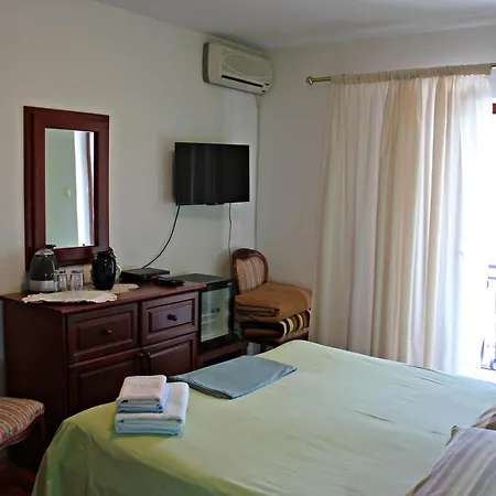 Accommodation Tomcuk-3