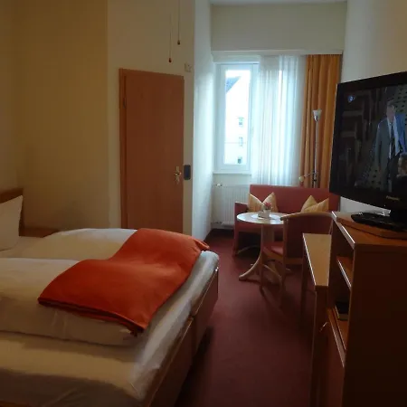 Hotel Rose Heidelberg inklusive Frühstück, Saunanutzung und Parkplätze nach Verfügbarkeit-3