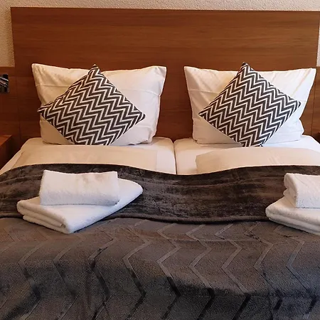 Gasthause Zur Krone Hotel-2
