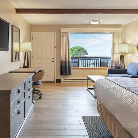 Gold Beach Inn-2