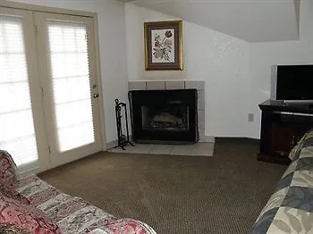 Chalet Inn-2