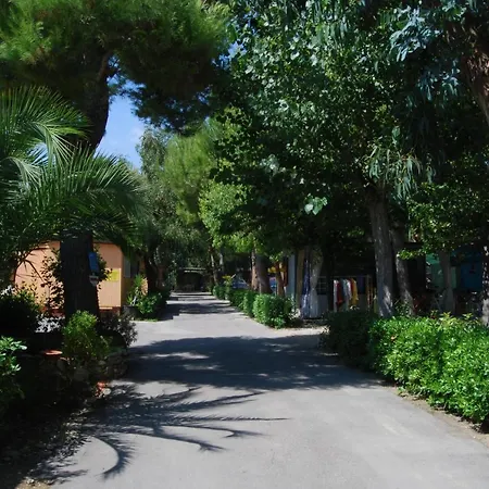 Villaggio Verde Cupra-3