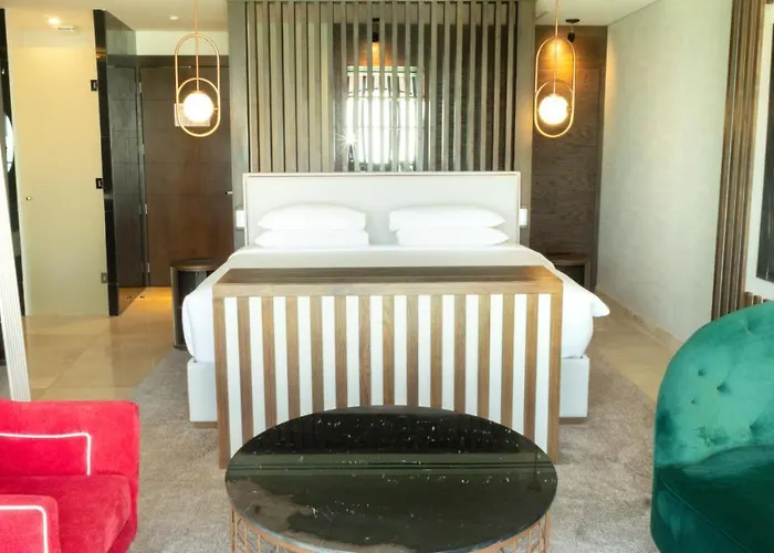 Armar House, All-Inclusive Cancun