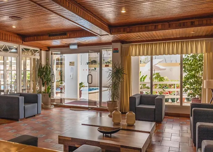 Aparthotel Calema Avenida Jardim Monte Gordo
