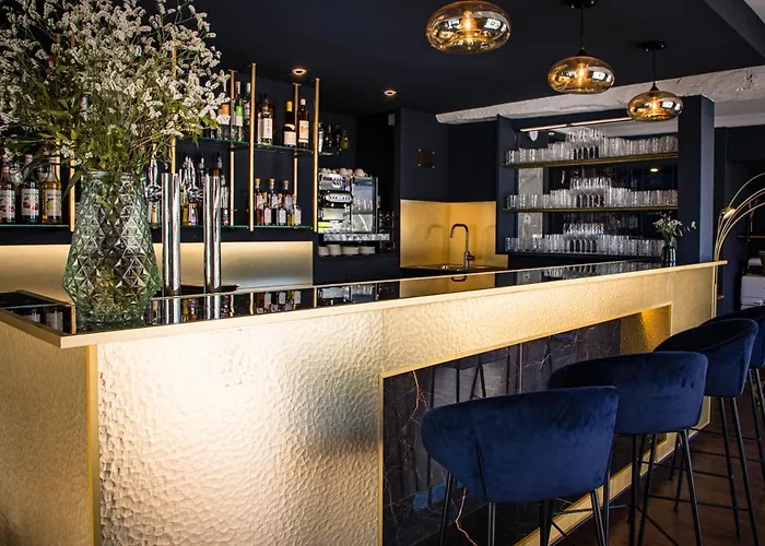 Meursault Hotels