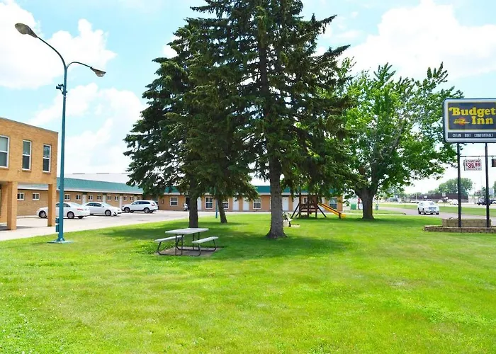 Budget Inn Fairmont