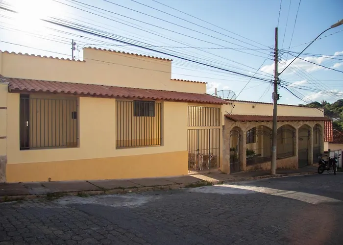 Casa do Juá Acomodação com café da manhã Lavras