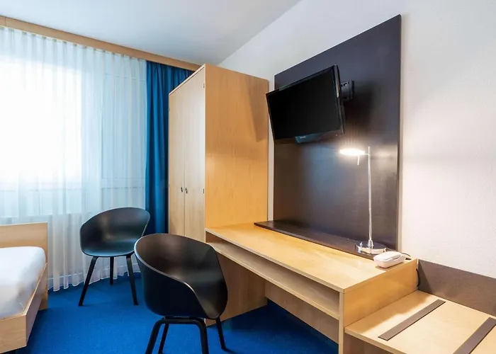 Hotels in Ottobrunn
