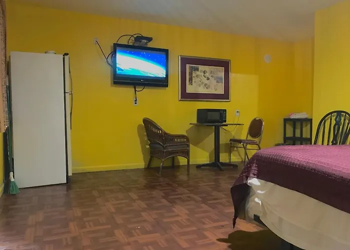 Commodore Motel Oakland
