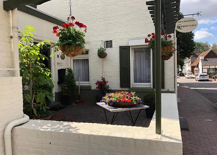 Walnut Lodge Bed & Breakfast Noorbeek