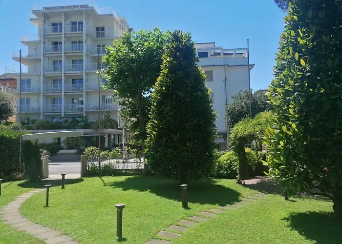 Hotel Bracciotti Lido di Camaiore