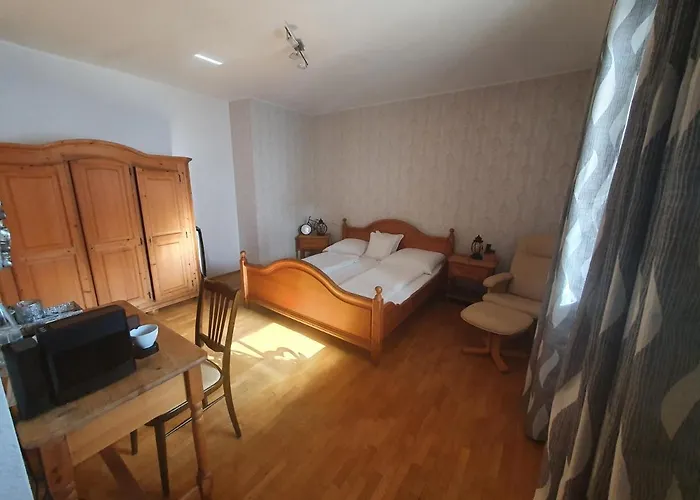 Hotels in Oberhausen-Rheinhausen