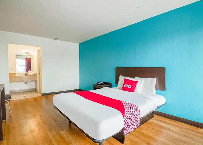 Oyo Hotel St. Louis Lambert Airport Woodson Terrace