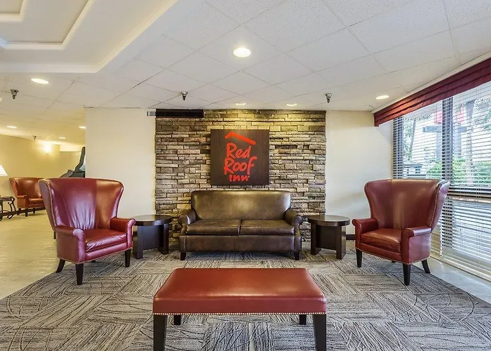 Tropical Palms Hotel Pinellas Park