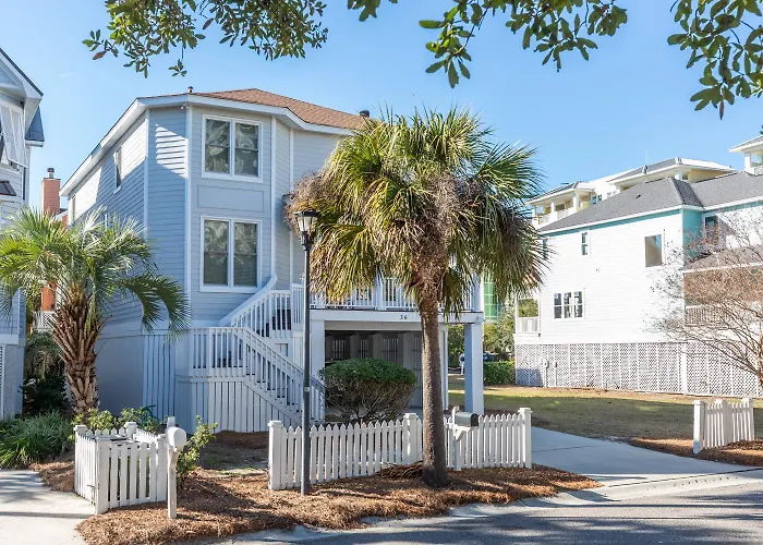 Luxury Hotels in Isle of Palms